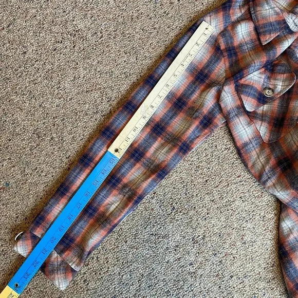 Democracy Plaid Button Up Casual Shirt Shacket Women Size S-L Pockets - Picture 3 of 8